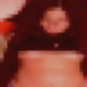 Khoudia, 27 ans, connectée à Sarrians pour une rencontre coquine