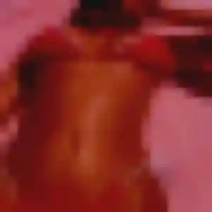 Kiné, 28 ans, connectée à Sathonay-Camp pour un rencontre adulte