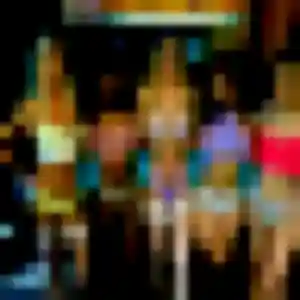 Divine, 31 ans, dispo pour rencontre adulte à Sault