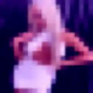 Jolie Esi, 32 ans à Savas - la contacter