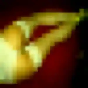 Ama de Sennely, 21 ans - rencontre adulte sans lendemain