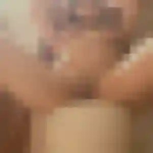 Photo de Inès à Sixt-Fer-à-Cheval (22 ans) - rencontre adulte discret