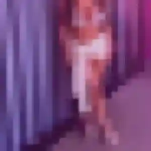 Ablavi, 19 ans, dispo pour rencontre adulte à Soindres