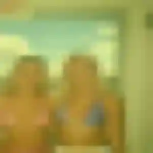 Latifa, 26 ans, connectée à Souvignargues pour un rencontre adulte