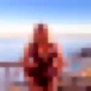 Salma (21 ans) à Tavers cherche une rencontre maintenant