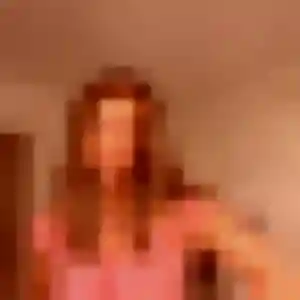 Véronique, femme de 25 ans cherche rencontre adulte à Théding
