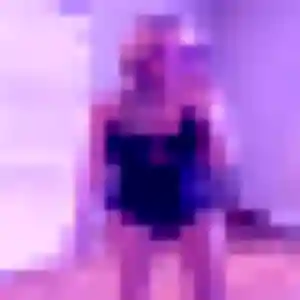 Découvre Tabitha, 28 ans à Thélus en privé