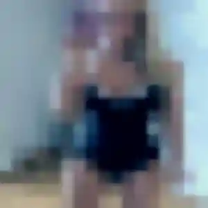 Tabitha (23 ans) à Thivars attend une rencontre rapidement