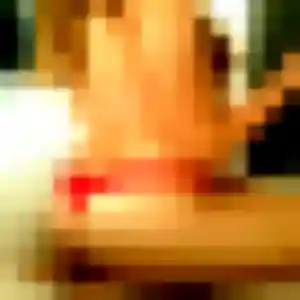 Zuri, 23 ans, en ligne à Thuret pour une rencontre coquine