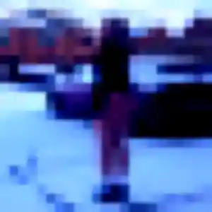 Contacte Zuri, 21 ans à Torchefelon en privé