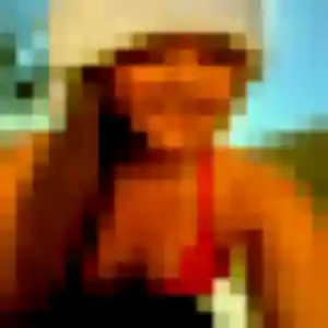 Éva, femme de 20 ans propose rencontre adulte à Tourmignies