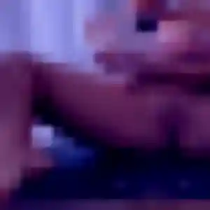 Photo de Adeola à Tournay (21 ans) - rencontre adulte gratuit