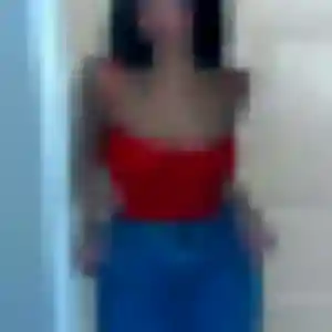 Shade, 34 ans, cherche un rencontre adulte à Tourriers