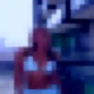 Selbé, femme de 19 ans veut rencontre adulte à Toussieu