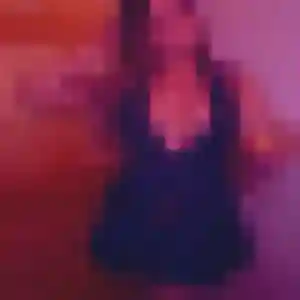 Mame, fille de 22 ans veut rencontre adulte à Tréglonou