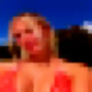 Sylvie (20 ans) à Tresbœuf cherche une rencontre aujourd'hui