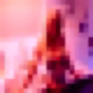 Rejoins Yolande, 20 ans à Trith-Saint-Léger en privé