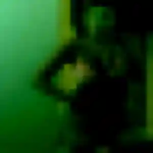 Thioro, 22 ans, connectée à Tronget pour un rencontre adulte