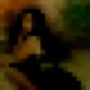 Delphine, 24 ans, connectée à Tullins pour une rencontre coquine