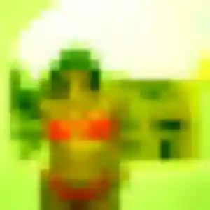 Adja de Ucel, 22 ans - rencontre adulte discret