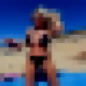 Charmante Zuri, 39 ans à Ucel - voir sa photo