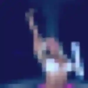 Découvre Yaa, 40 ans à Uriménil en privé