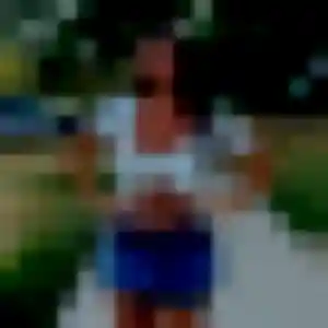 Adjoavi, 32 ans, connectée à Valines pour une rencontre coquine