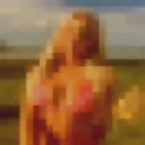 Maëva, 20 ans, dispo pour rencontre adulte à Valromey-sur-Séran