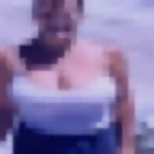 Rejoins Brigitte, 19 ans à Vanxains en t'inscrivant