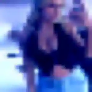 Régine, fille de 21 ans cherche rencontre adulte à Vanxains