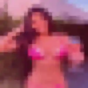 Contacte Farida, 29 ans à Varaville gratuitement