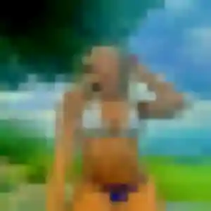 Eugénie, 21 ans, disponible à Vaux-en-Beaujolais pour un rencontre adulte
