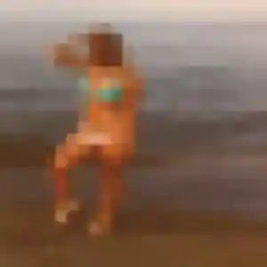 Priscilla, femme de 38 ans cherche rencontre adulte à Vaux-en-Beaujolais