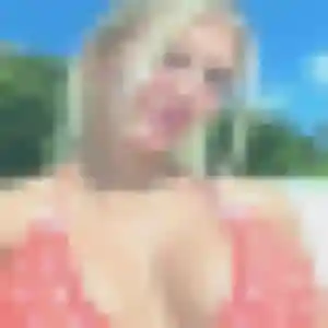 Découvre Perrine, 26 ans à Véranne en privé