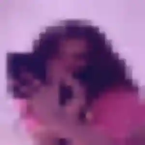 Découvre Héloïse, 19 ans à Vergt en privé