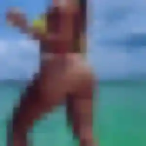 Photo privée de Sonia, 24 ans à Vers - rencontre coquine