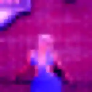 Dieynaba (22 ans) à Vesly attend un rencontre adulte rapidement