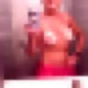 Favour (36 ans) à Vexin-sur-Epte cherche une rencontre aujourd'hui