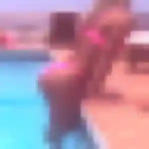 Photo de Laetitia à Veyras (37 ans) - rencontre adulte sans inscription
