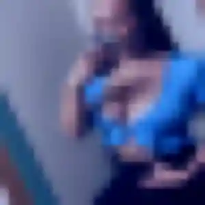 Merveille, 27 ans, cherche un rencontre adulte à Vieux-Berquin
