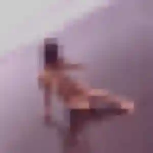 Monique, 22 ans, connectée à Vignacourt pour un rencontre adulte