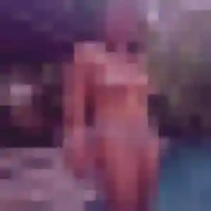 Ehui, 33 ans, connectée à Villiers-Charlemagne pour un rencontre adulte