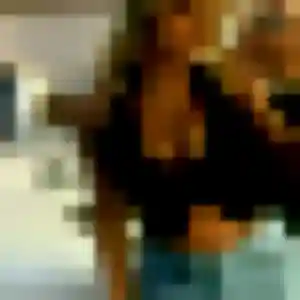 Photo sexy de Oumou, 35 ans à Vittel - rencontre sans lendemain