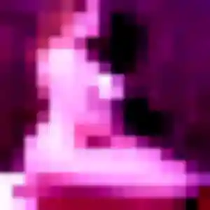 Noëlle, 26 ans, en ligne à Volstroff pour une rencontre coquine