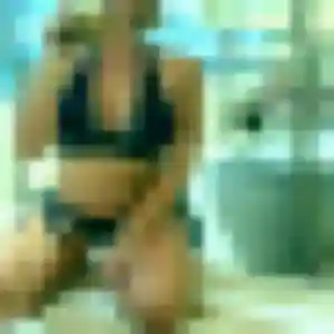 Valérie (21 ans) à Volstroff cherche une rencontre ce soir