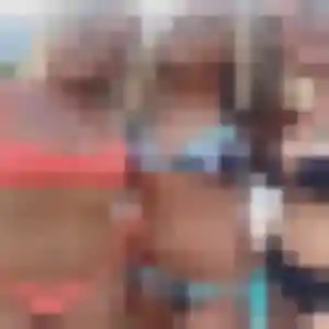 Sexy Hélène, 35 ans à Vuillecin - découvrir son profil