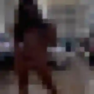 Séraphine (27 ans) à Wassy propose un rencontre adulte ce soir