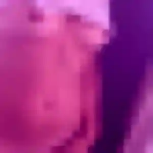 Charmante Titilayo, 22 ans à Yves - voir sa photo